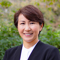 村木真紀